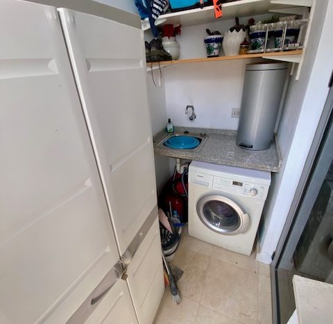 Spacious apartment between Marbella and Estepona