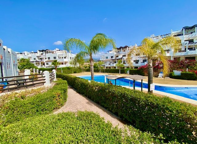 Great garden apartment with sea and Gibraltar views!