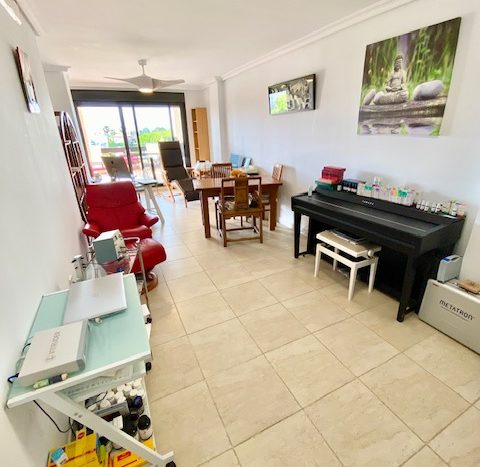 Great garden apartment with sea and Gibraltar views!
