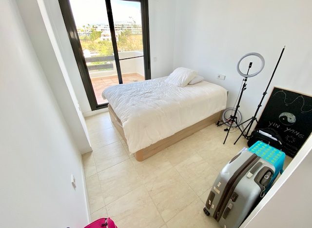 Great garden apartment with sea and Gibraltar views!