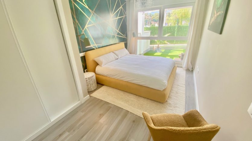 Renovated apartment within walking distance of Benahavís village!