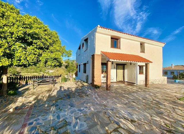 Detached villa in a gorgeous setting