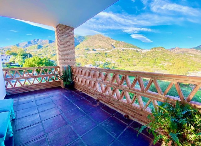 Detached villa in a gorgeous setting