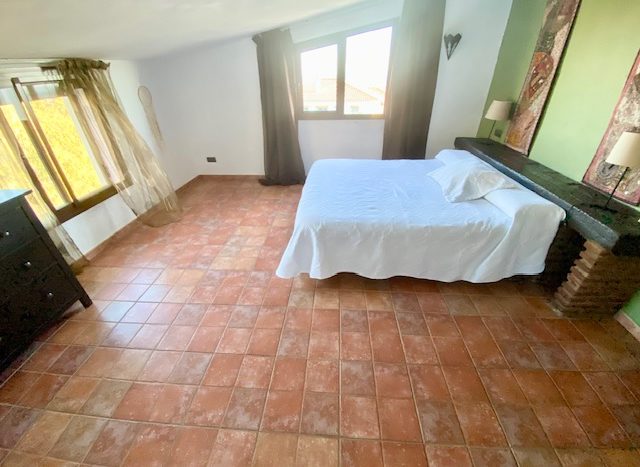 Detached villa in a gorgeous setting