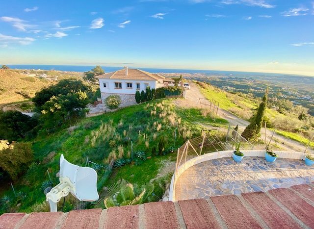 Detached villa in a gorgeous setting