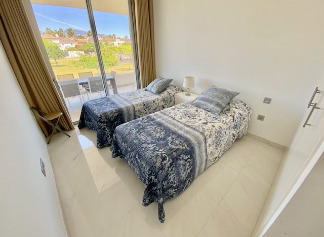 Immaculate unit in a superb location